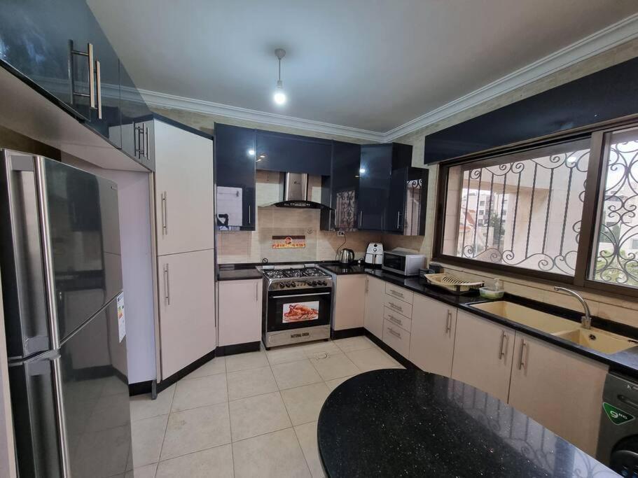 Deir Ghbar 3 Rooms Apart Amman Zewnętrze zdjęcie