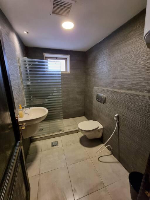 Deir Ghbar 3 Rooms Apart Amman Zewnętrze zdjęcie