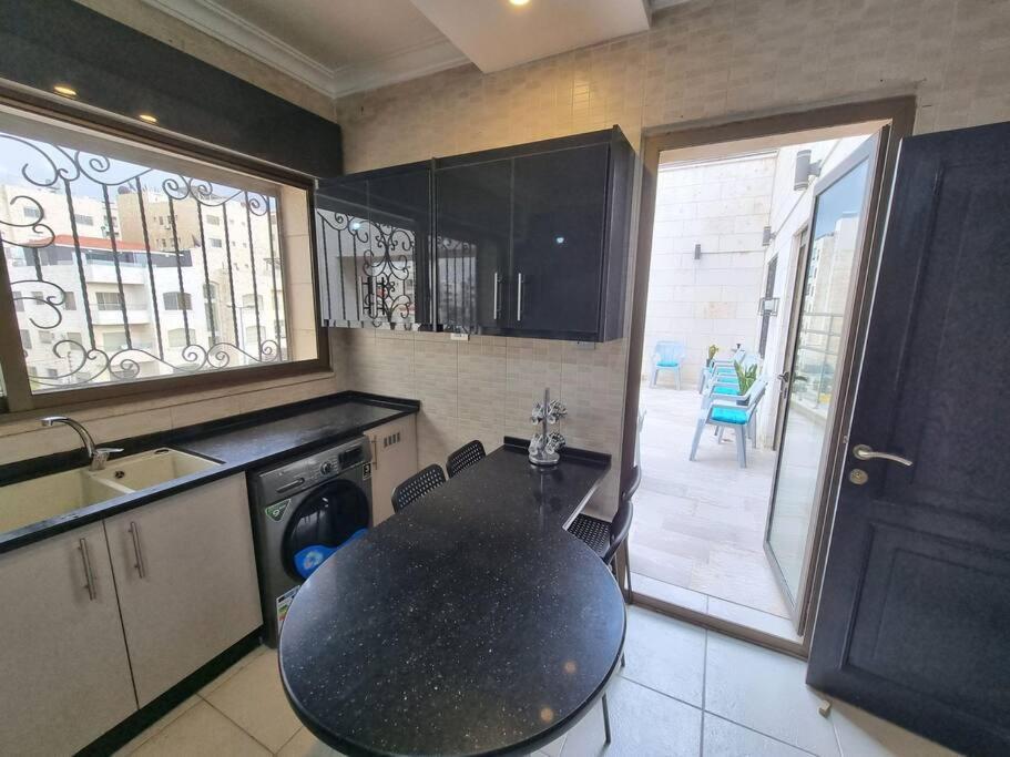 Deir Ghbar 3 Rooms Apart Amman Zewnętrze zdjęcie